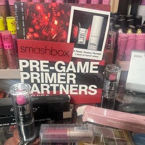 Awesome NWT makeup bundle. Smashbox, MAC and many more.